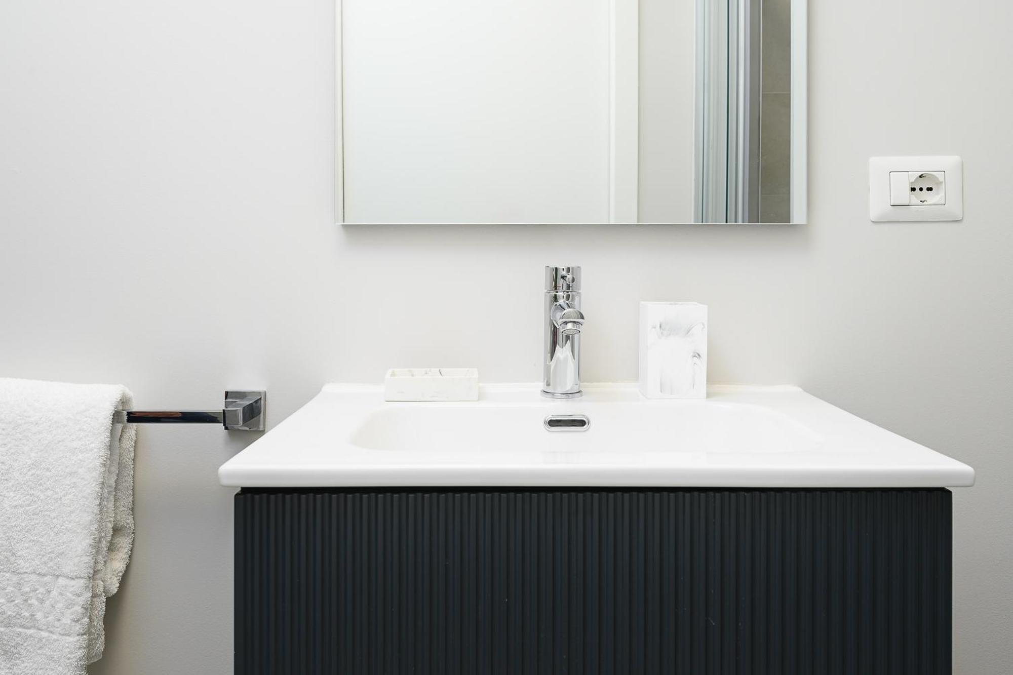 Suites In Porta Garibaldi & Chinatown - City Center Well Connected Milan Extérieur photo